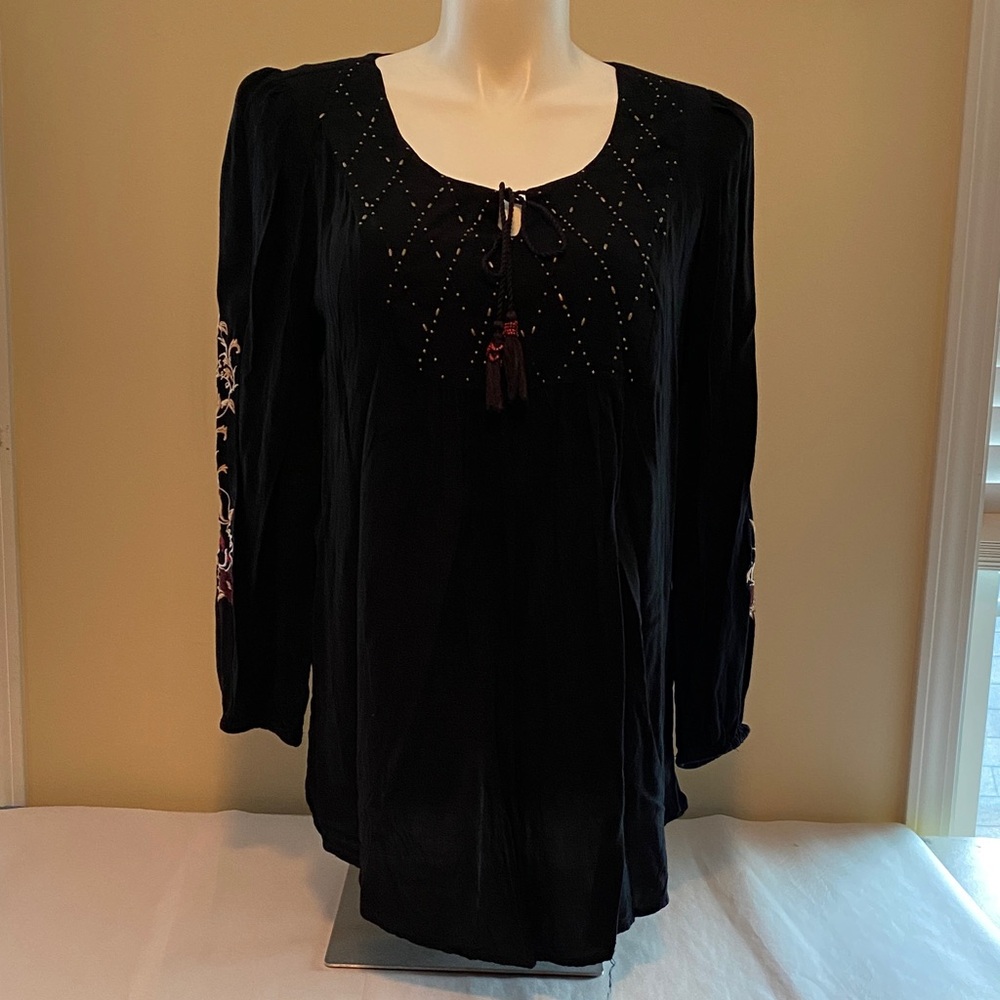 Plus Size Black Embroidered Long Sleeve Blouse